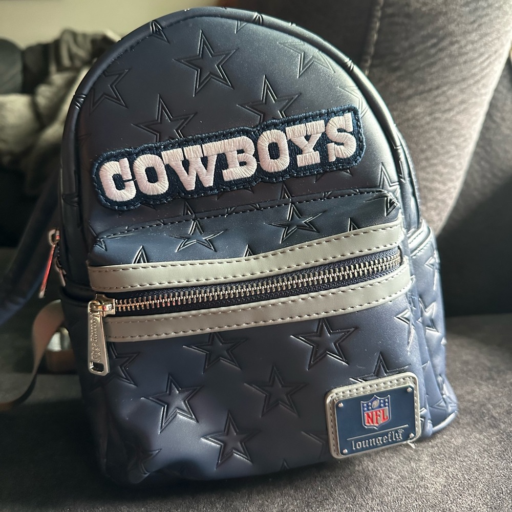 Dallas cowboys loungefly NFL